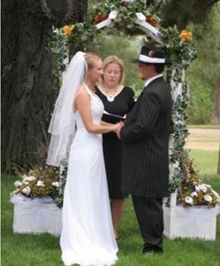 Rev_Linda_Wyoming_Wedding
